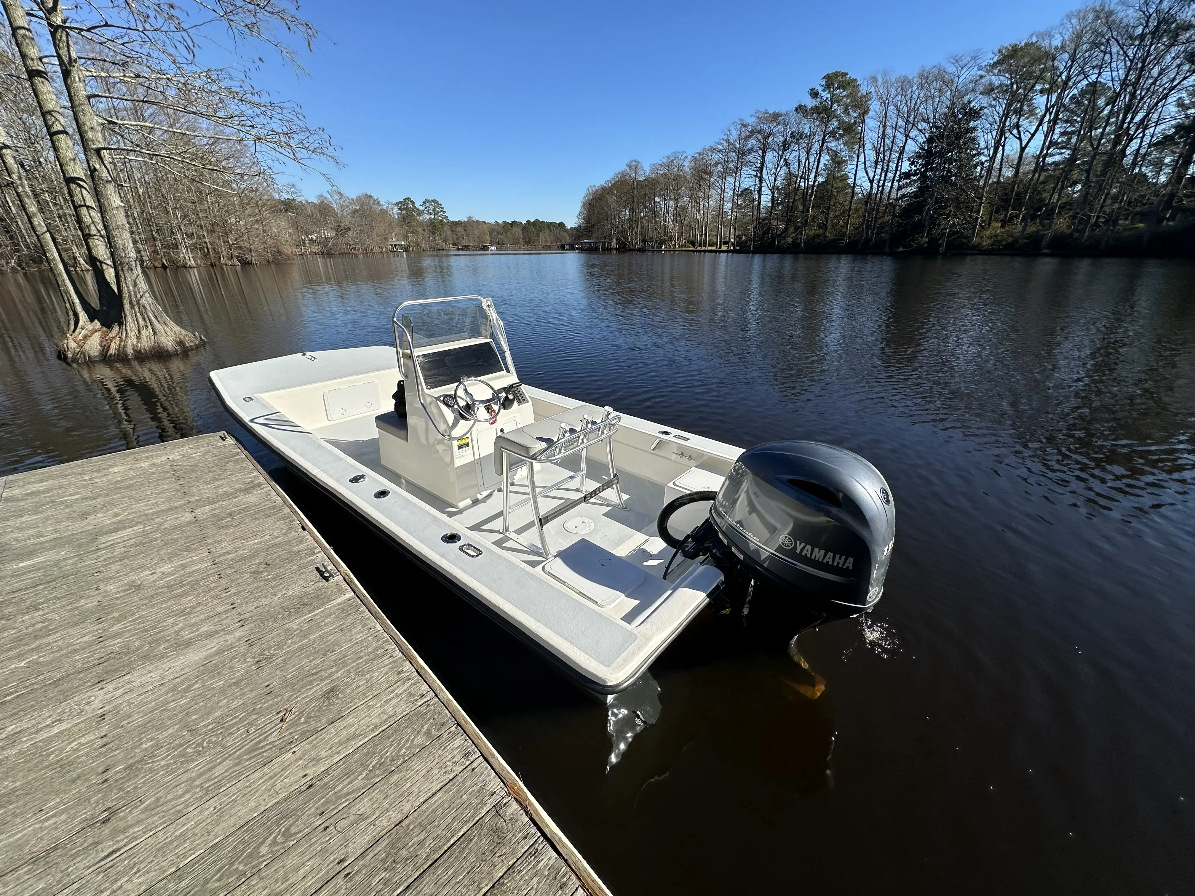 19 Hancock Skiff interior