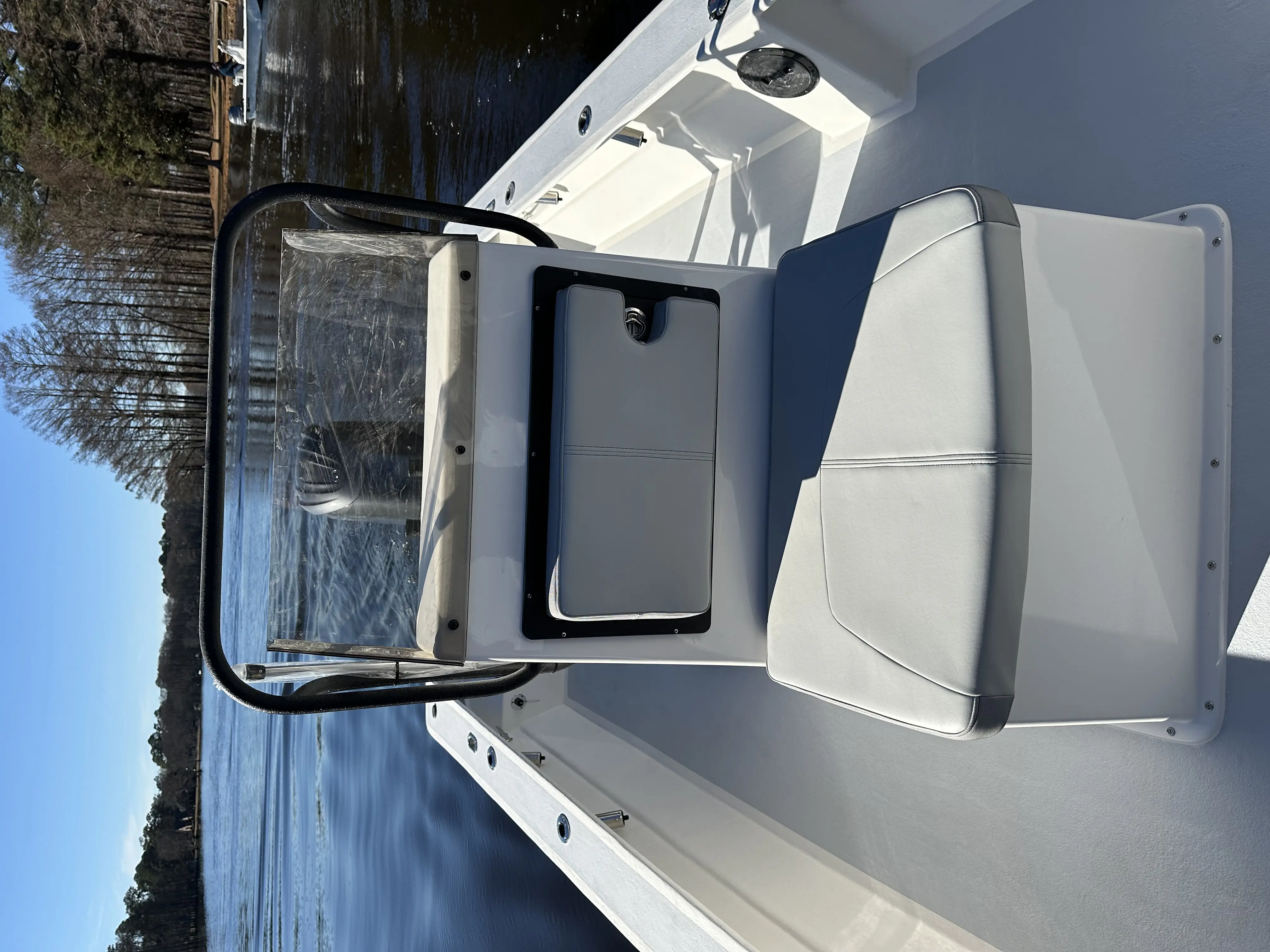 22 Hancock Skiff interior