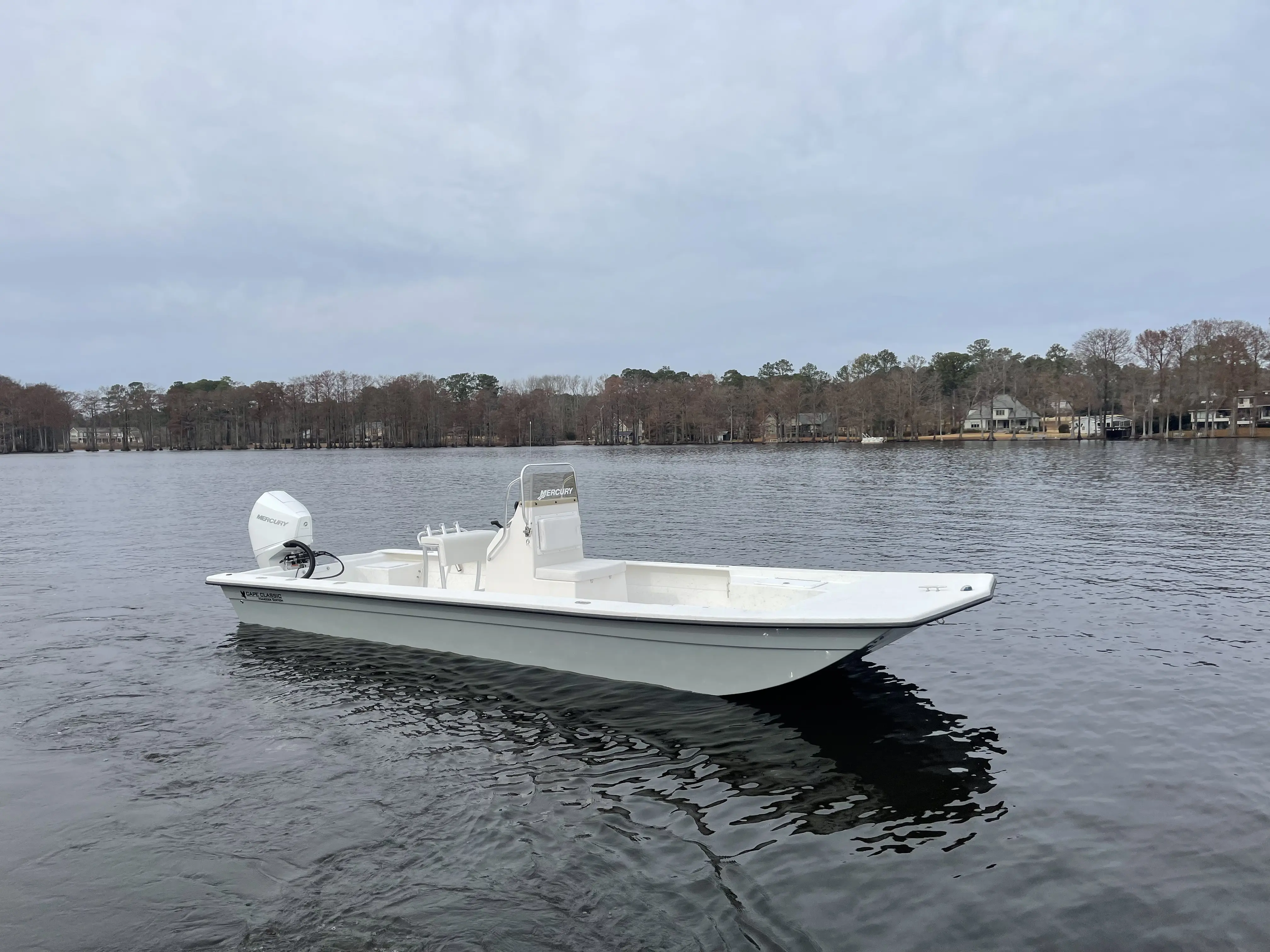25 Hancock Skiff exterior
