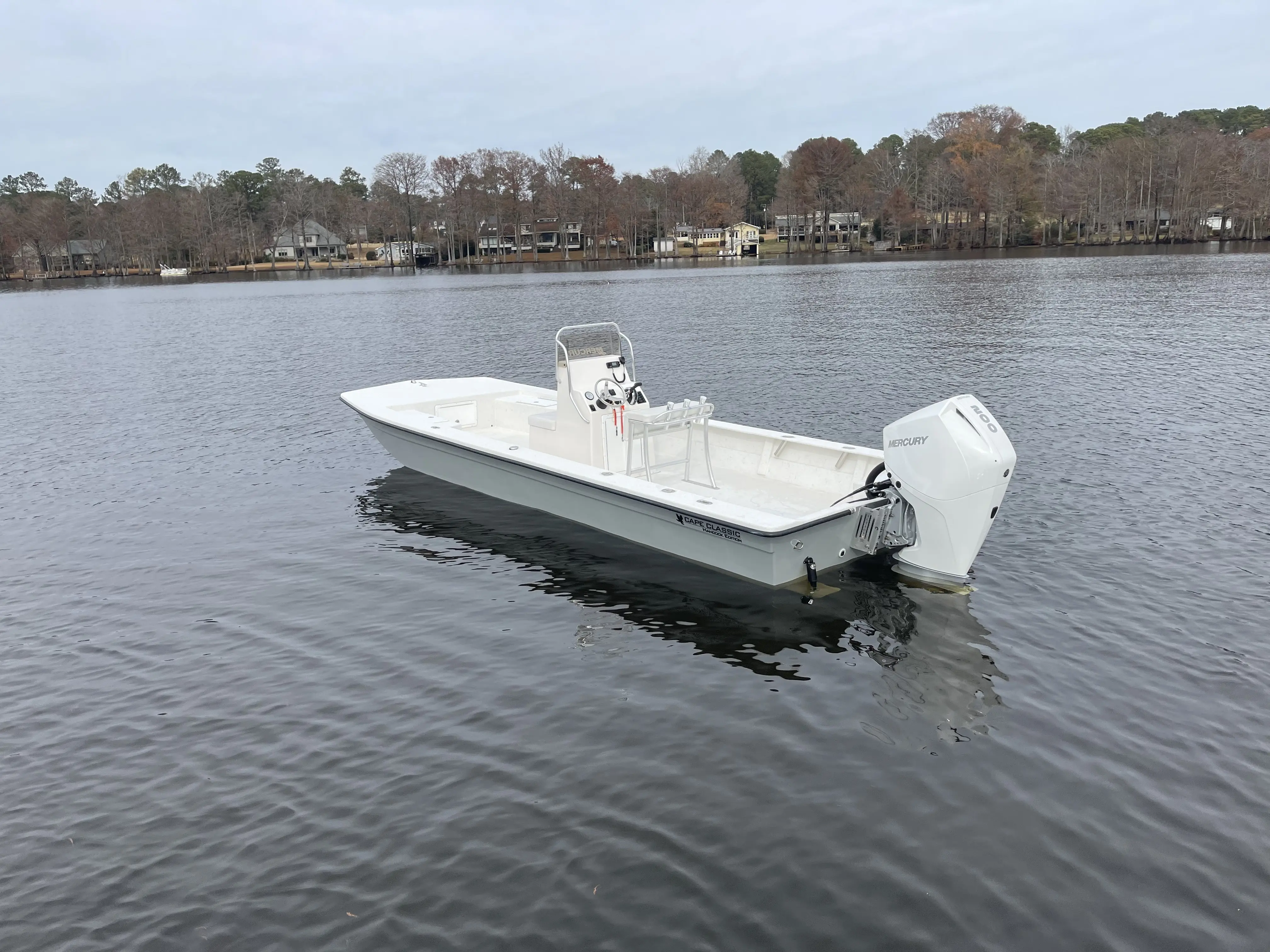 25 Hancock Skiff exterior