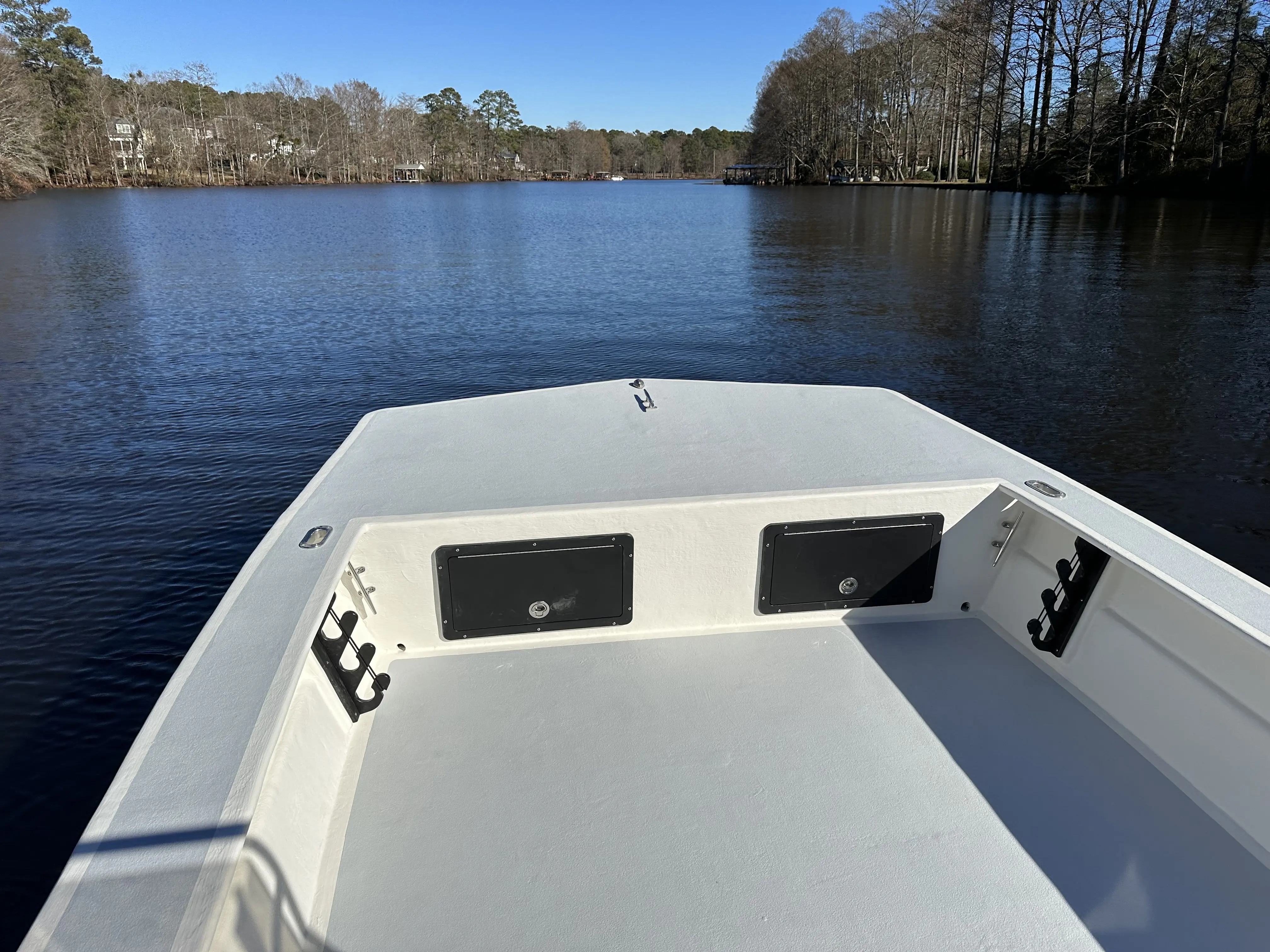 25 Hancock Skiff interior
